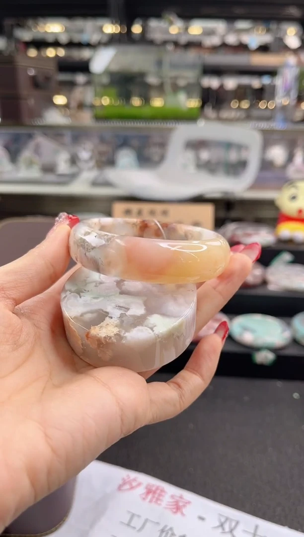 未镶嵌手镯石英质玉56圈口（赠品镯心）65572186