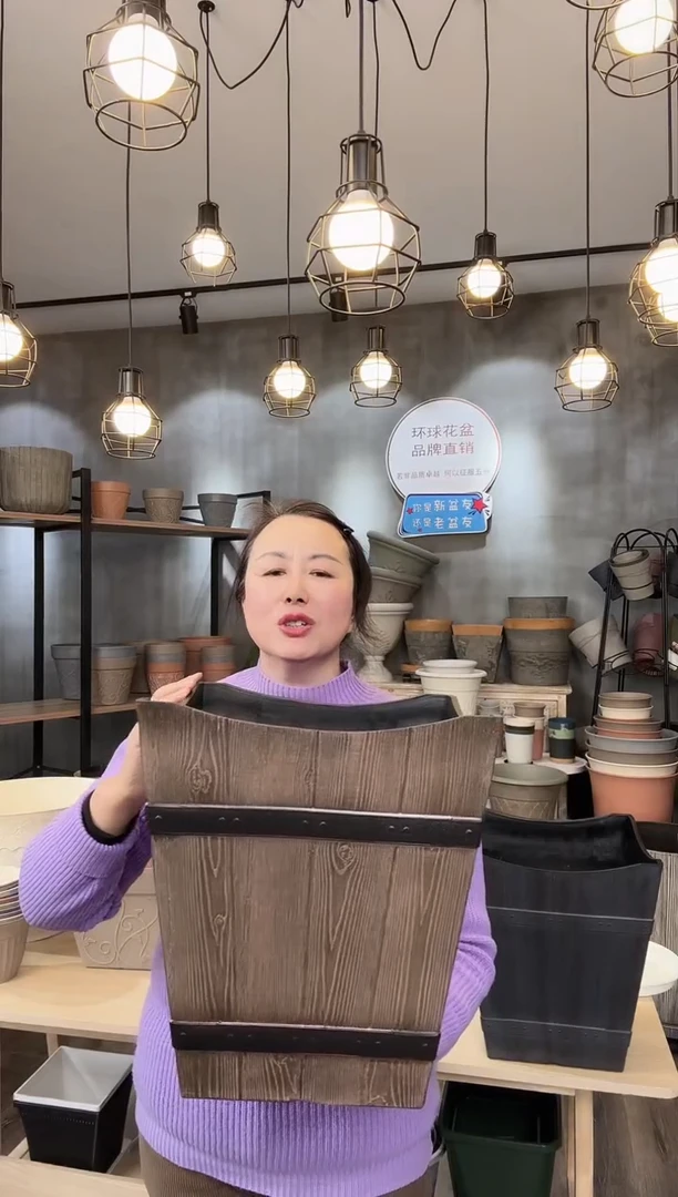 【闪购商品】塑料小黑子专拍