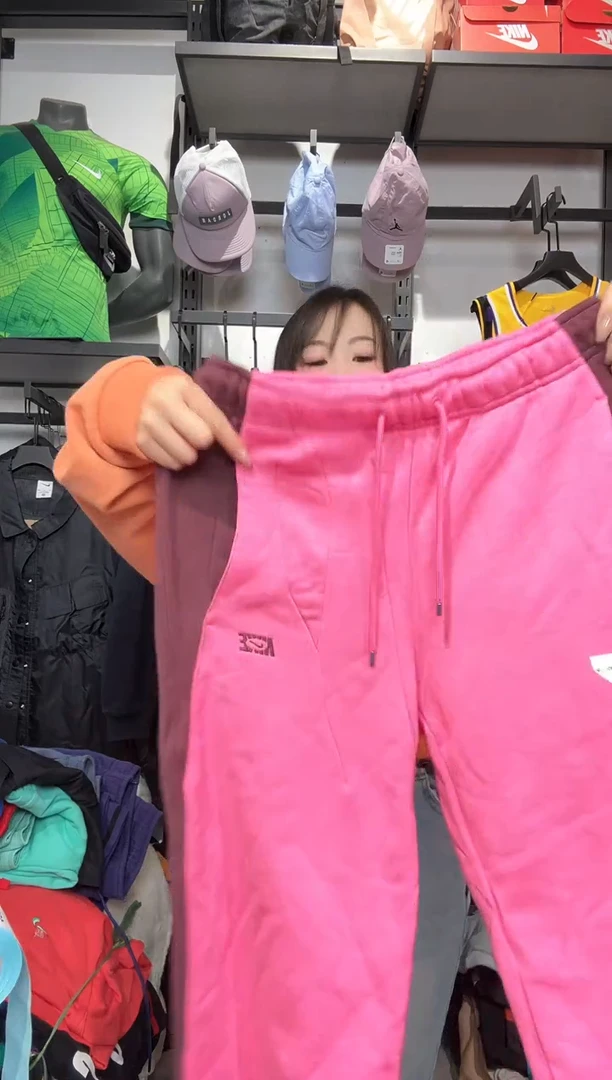 1233    编码 瑕疵款直播间过款为准 尺码 M160