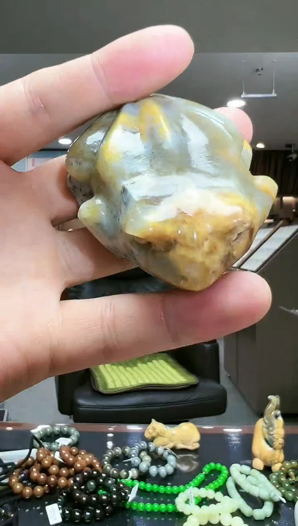 未镶嵌和田玉把件多样性发货其中发一