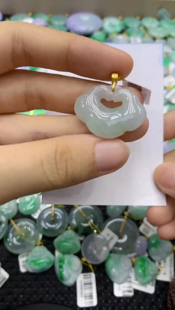 颈饰未镶嵌翡翠天然缅甸翡翠A货