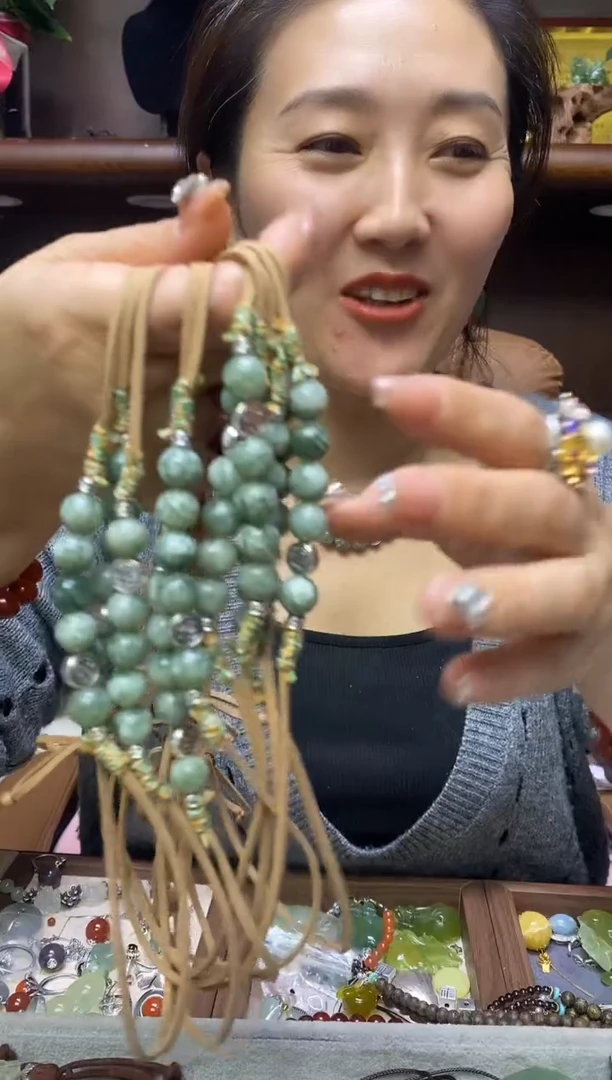 【闪购商品】岫玉吊坠未镶嵌多样性发货其中发一