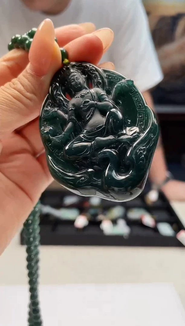 翡翠未镶嵌吊坠(不含链)多样性发其一 68