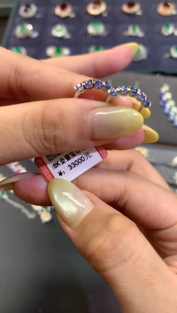 蓝宝石耳饰18K金镶嵌3680