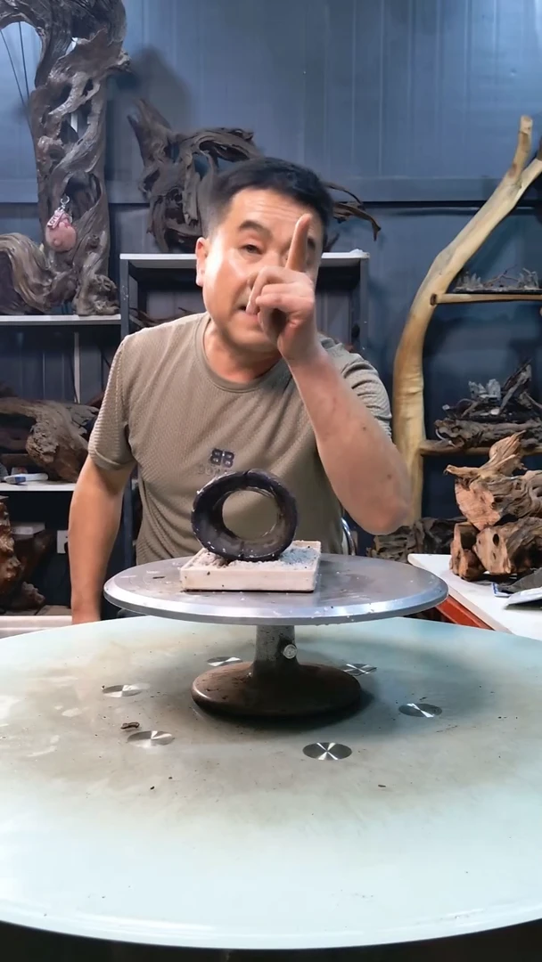 青龙石树洞一个29.9