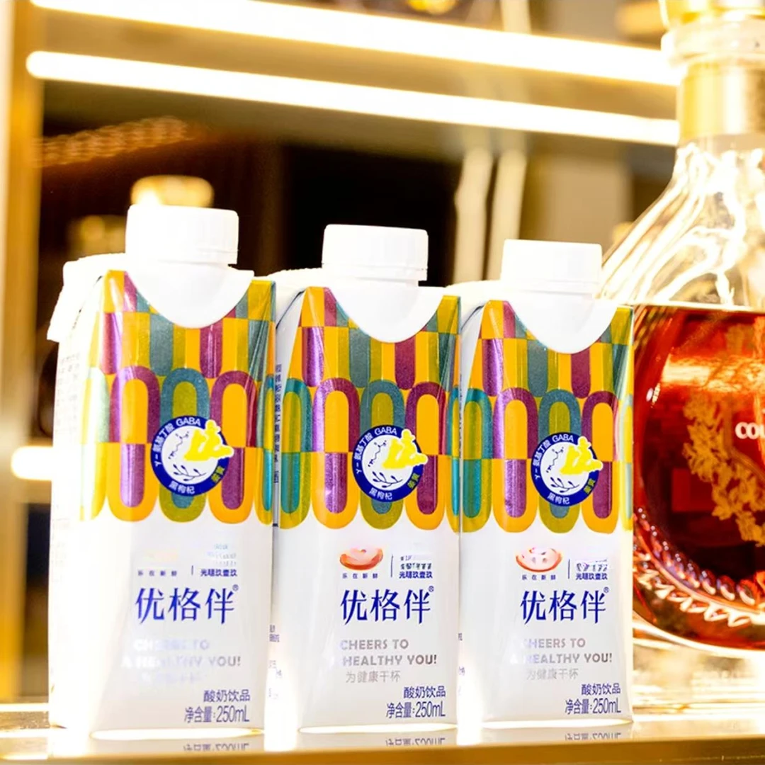 【发18瓶】至4月14日光/明优/格伴酸奶饮品250ml/瓶口口细腻浓郁