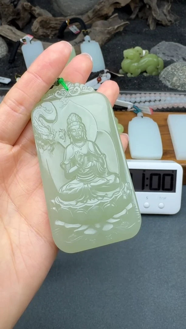 颈饰未镶嵌和田玉3