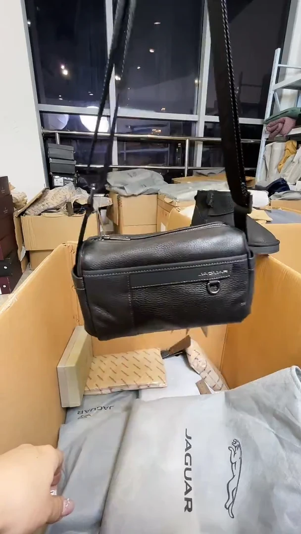 牛皮（革）韩爵绅士包包皮具130