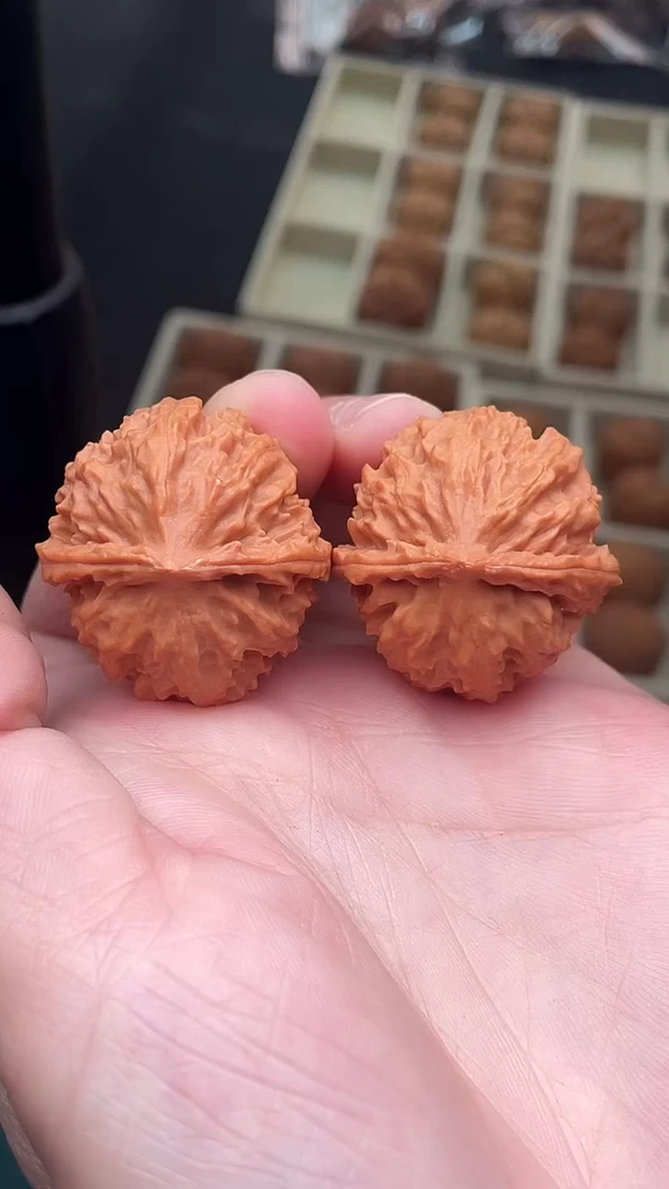 把件文玩核桃小花王