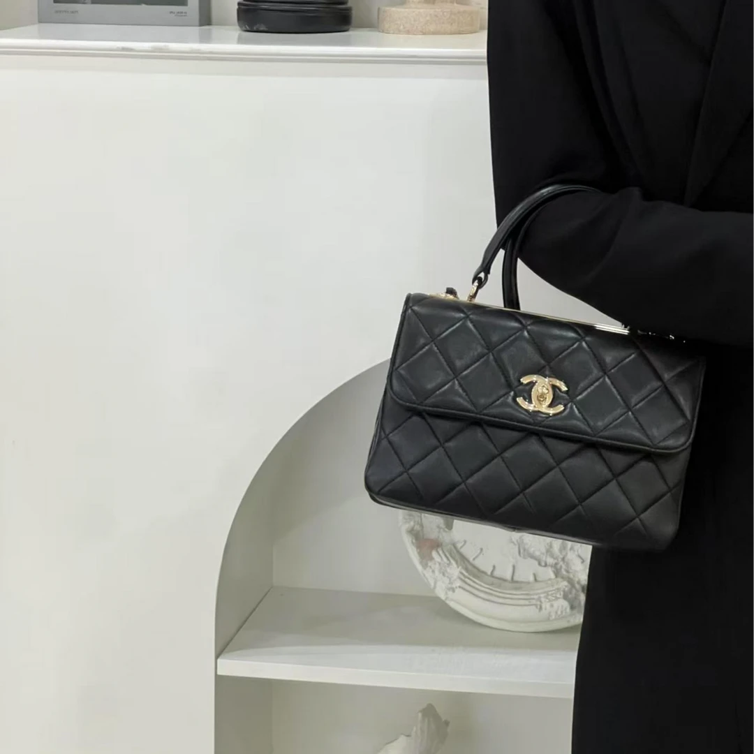 99新 Chanel/香奈儿 香奈儿trendy cc  小号黑金羊斜挎包/优品