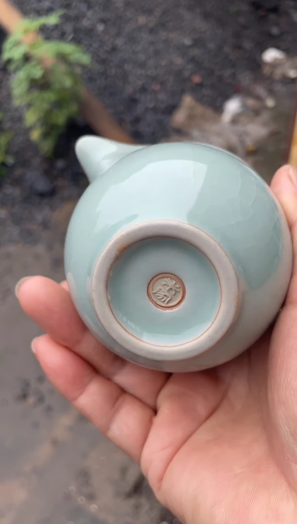 T****d手抓公道 粉青釉 微瑕 朱家款