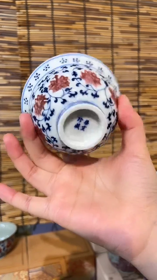 景德镇高温瓷缠枝莲压手