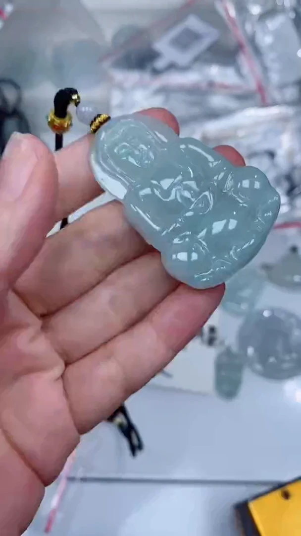 颈饰未镶嵌翡翠吊坠