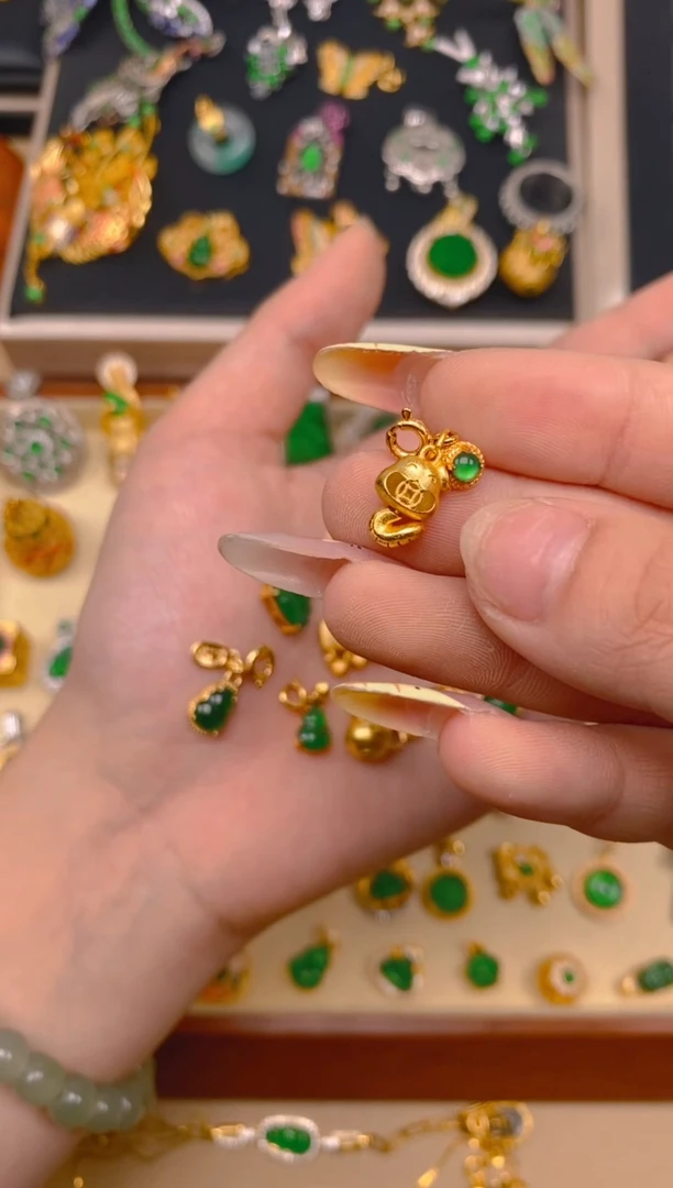 翡翠银S925镶嵌吊坠(不含链)小蛇