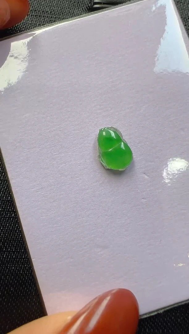 【闪购商品】翡翠裸石（很小）多样性团购发一件