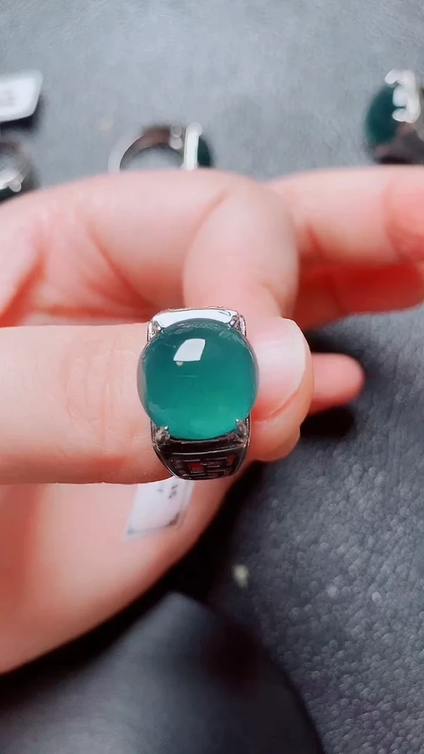翡翠戒指银S925镶嵌翡翠