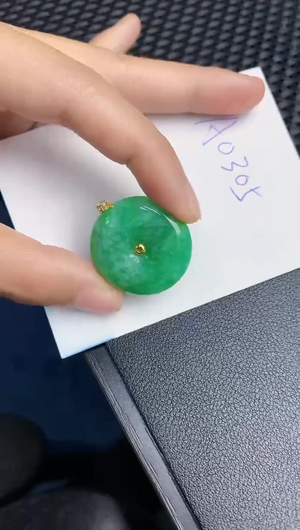 【闪购商品】翡翠颈饰18K金镶嵌000000000