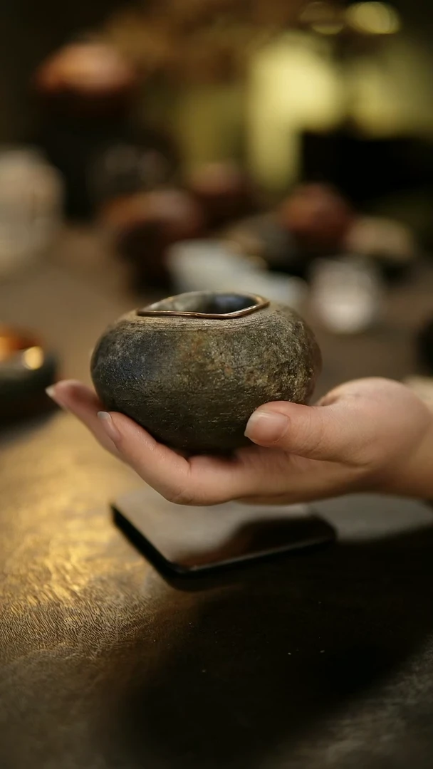 阿眠       刚子手作陶泥柴烧建水