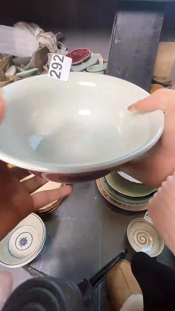 【闪购商品】碗292外郎红敞口面碗