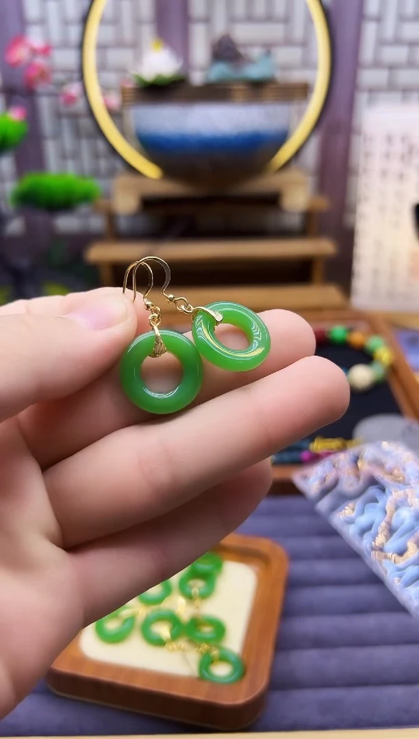 和田玉14K金镶嵌耳饰E126