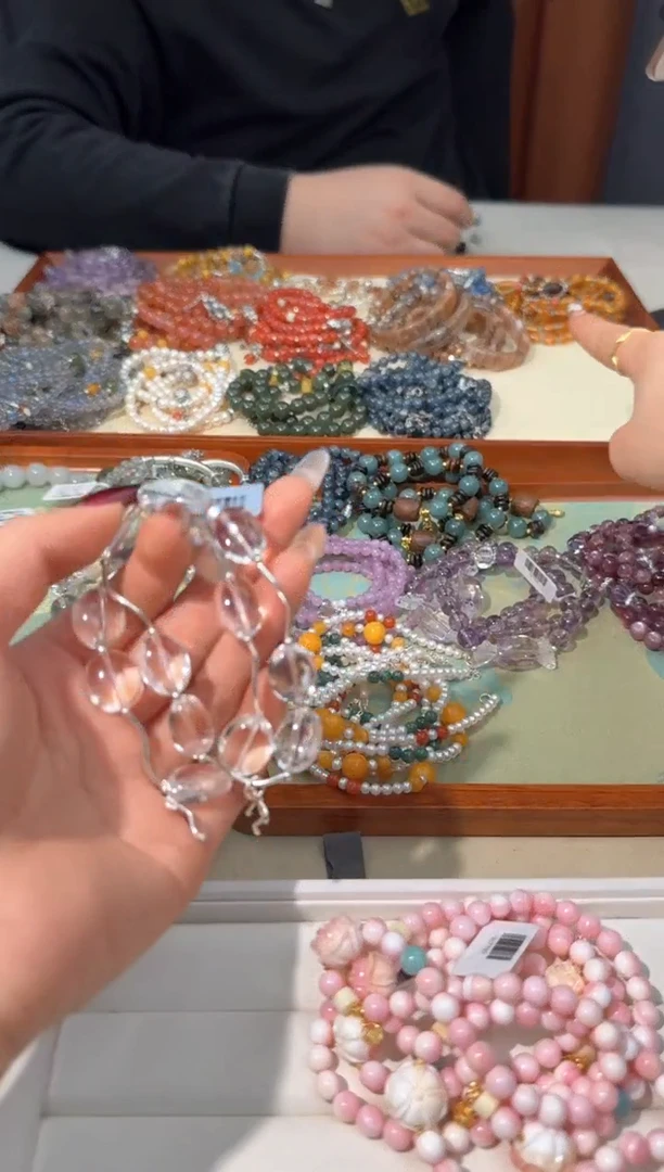 【闪购商品】水晶手链银S925镶嵌M028白水蛋面s弯管款