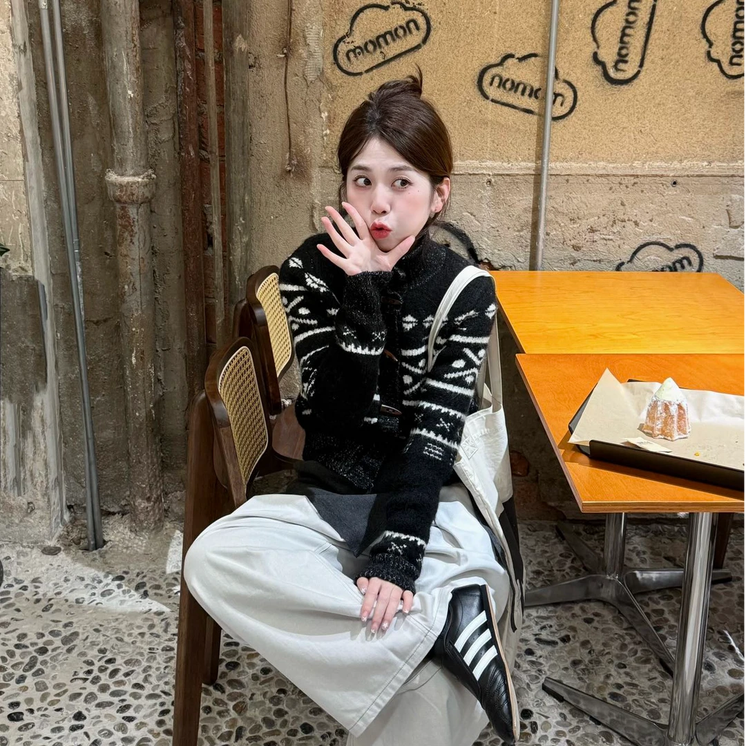 常规秋季简约气质显瘦针织开衫长袖上衣洋气休闲百搭宽松阔腿长裤