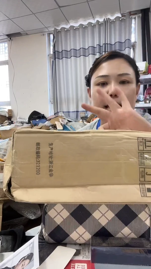 牦牛剖层皮革琪老板女包1号店超好看发图片款大肚锅