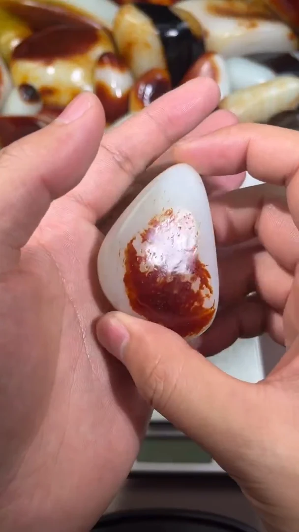 吊坠(不含链)未镶嵌和田玉厚***?吊坠