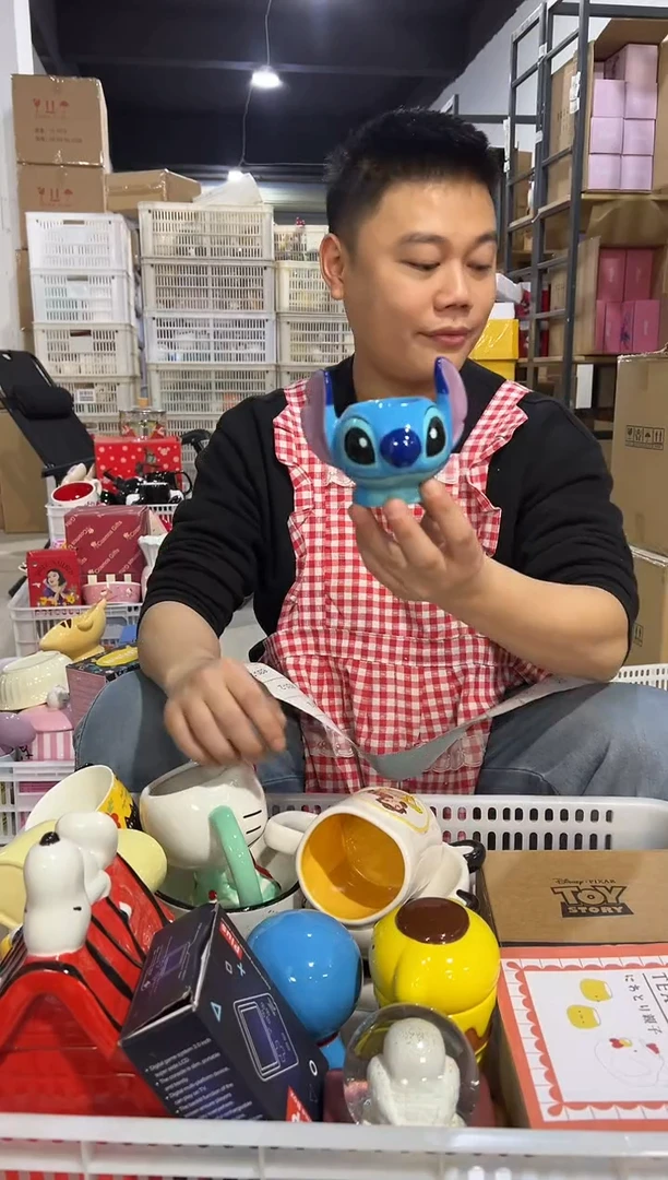 【闪购商品】杯史迪仔蛋托摆件