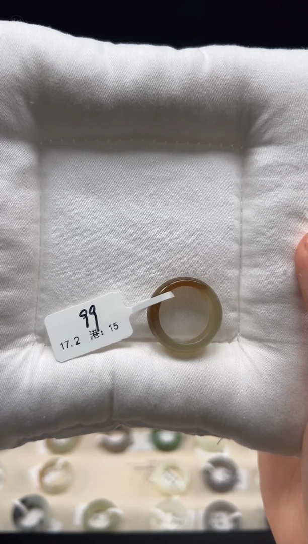 未镶嵌戒指和田玉和田玉戒指