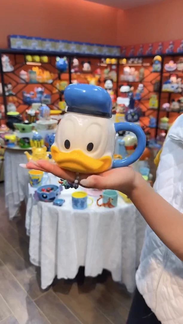 瓷片@@唐老鸭带盖陶瓷杯