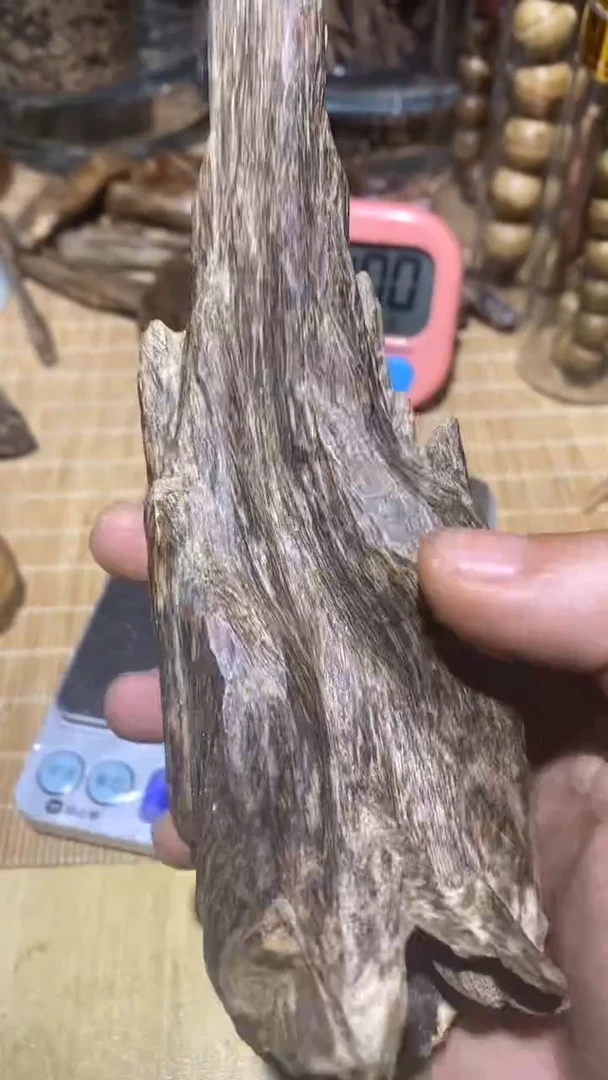 【闪购商品】沉香沉香碎屑越南68克
