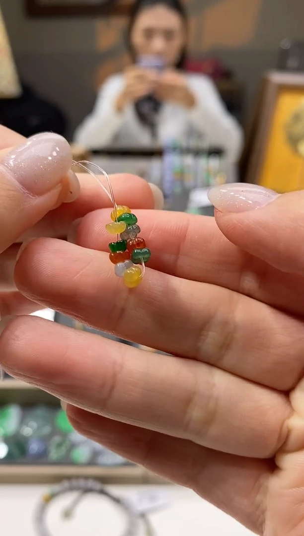 颈饰未镶嵌翡翠莲花