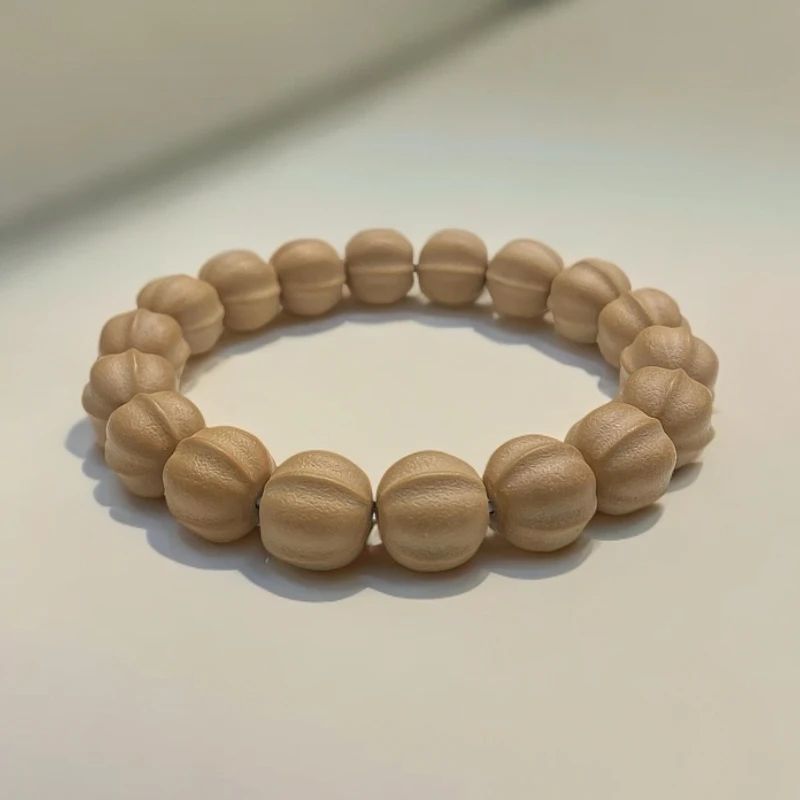 048-全品  四花磨砂鲨鱼背  猴头核桃菩提手串 13-14mm左右