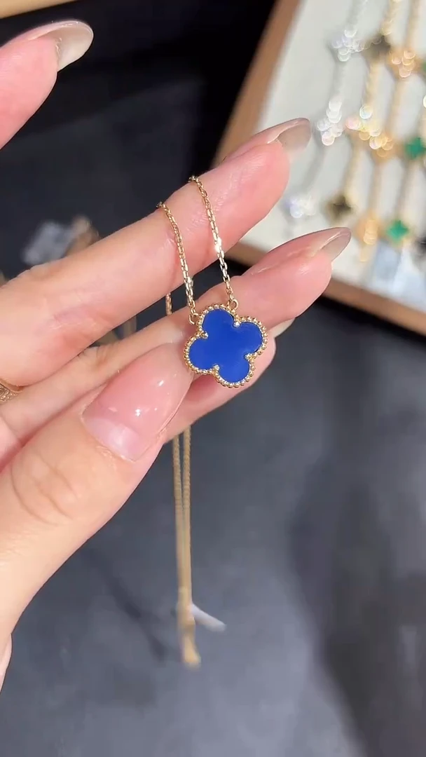 18K金镶嵌项链玛瑙/玉髓蓝色单花项链GHJ