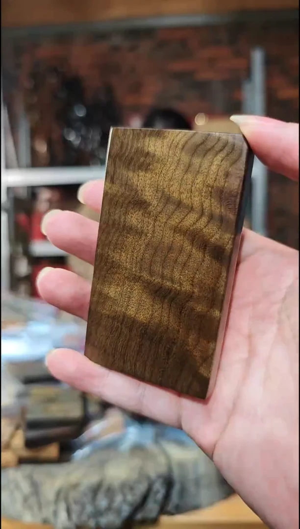 金丝楠无事牌手把件