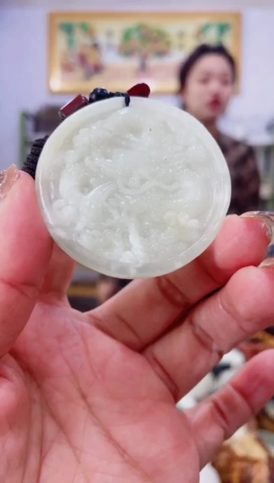 未镶嵌岫玉吊坠