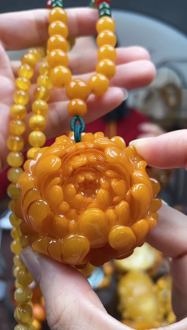 【闪购商品】琥珀裸石未镶嵌首饰 假1赔4 （多样性发货1件