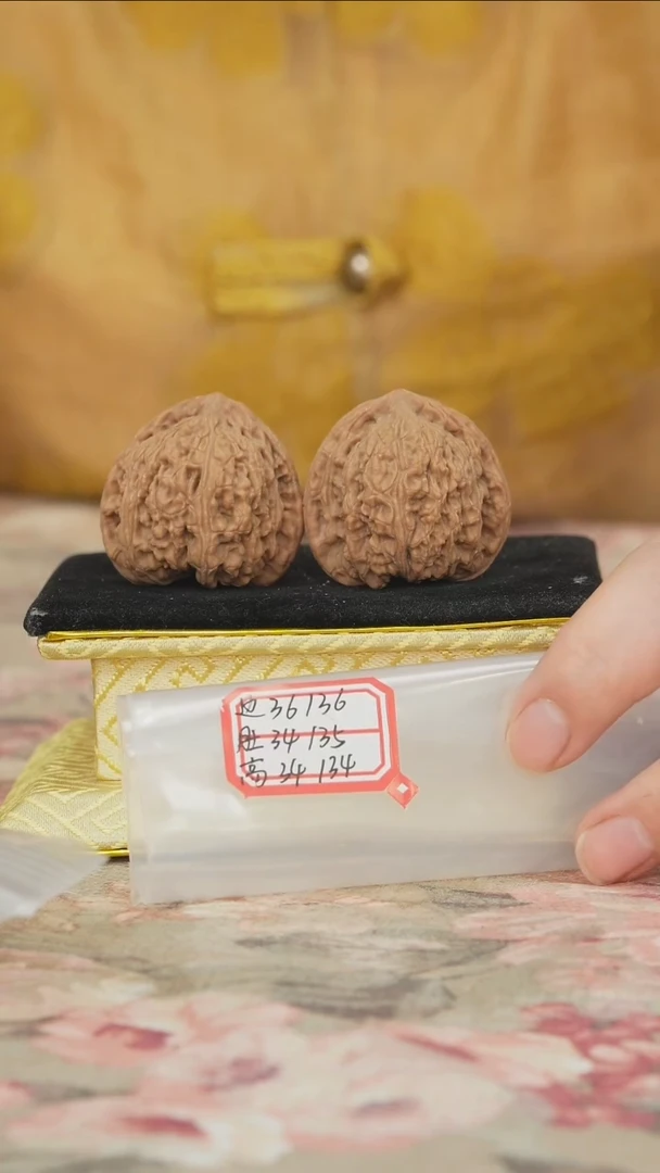 把件文玩核桃密纹