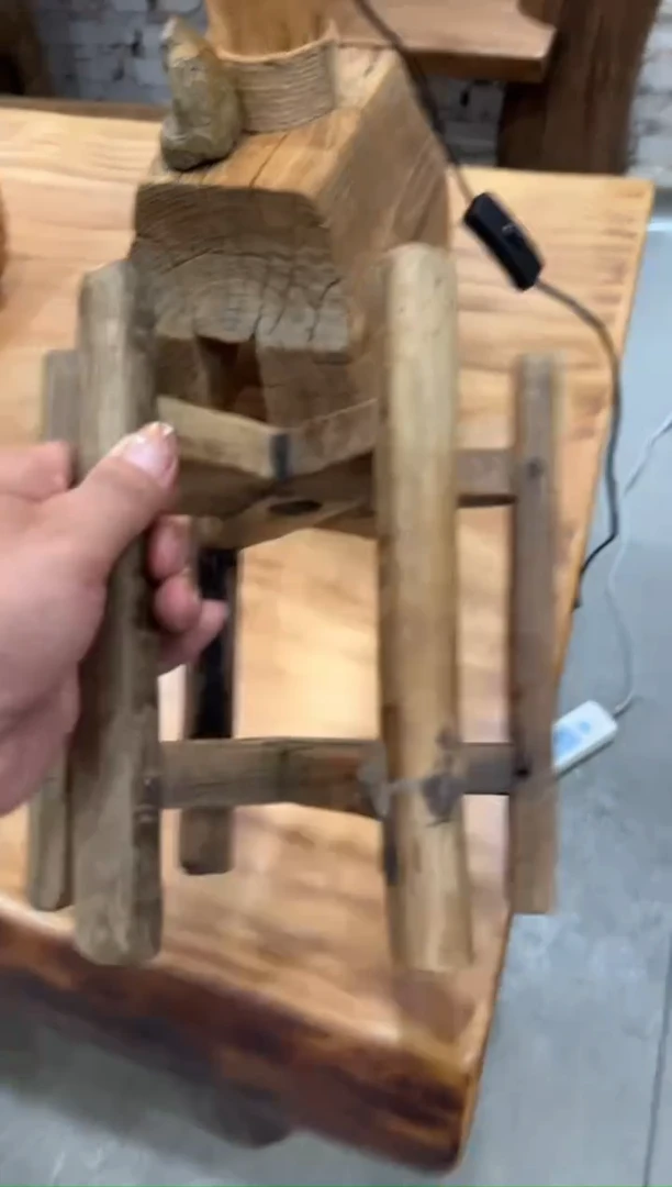 木（非红木类）置物架