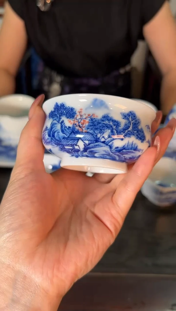 吴小琴