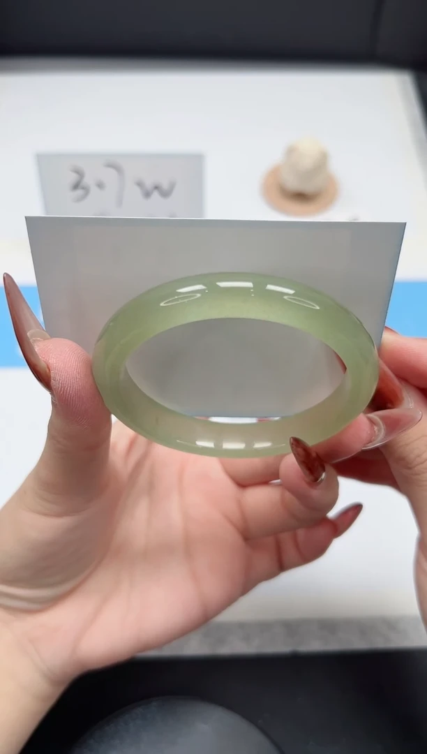 【闪购商品】石英质玉手镯未镶嵌110/东陵玉56.7