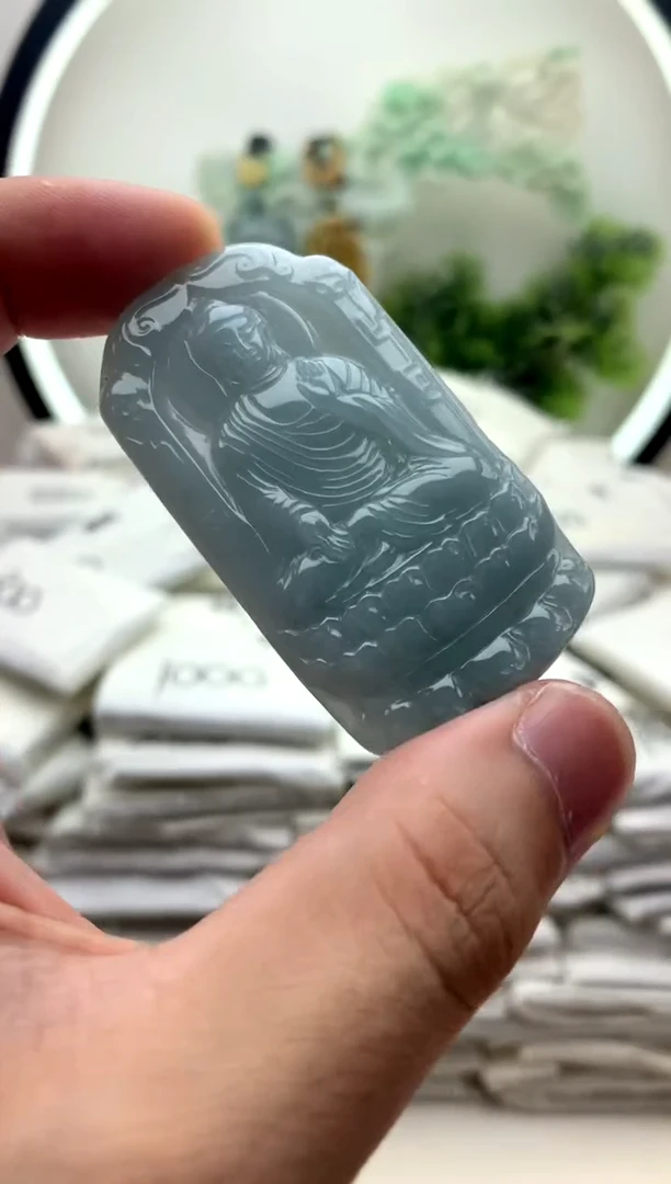 颈饰未镶嵌翡翠阿弥陀佛