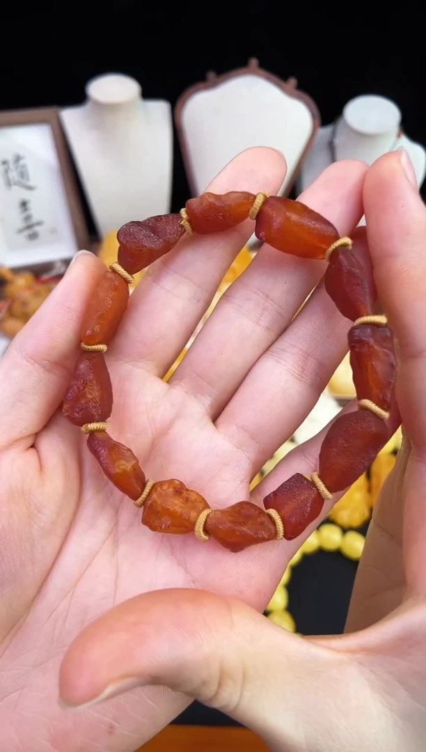 琥珀未镶嵌珠宝奇石柒月