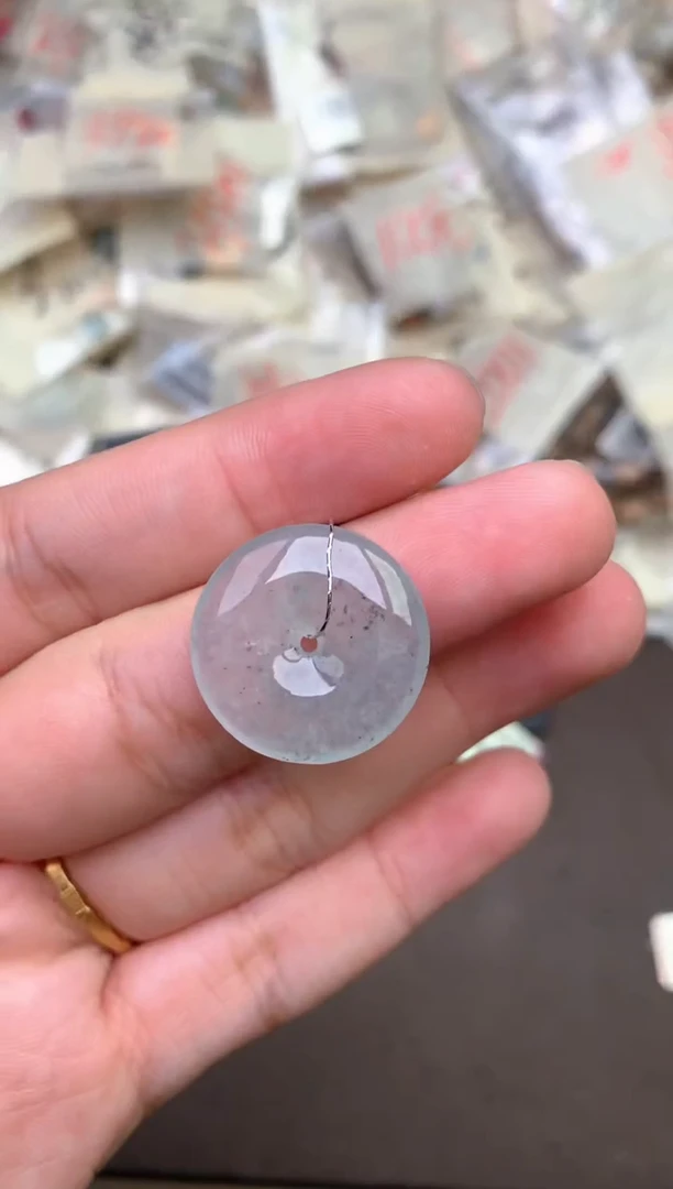 未镶嵌挂件翡翠—