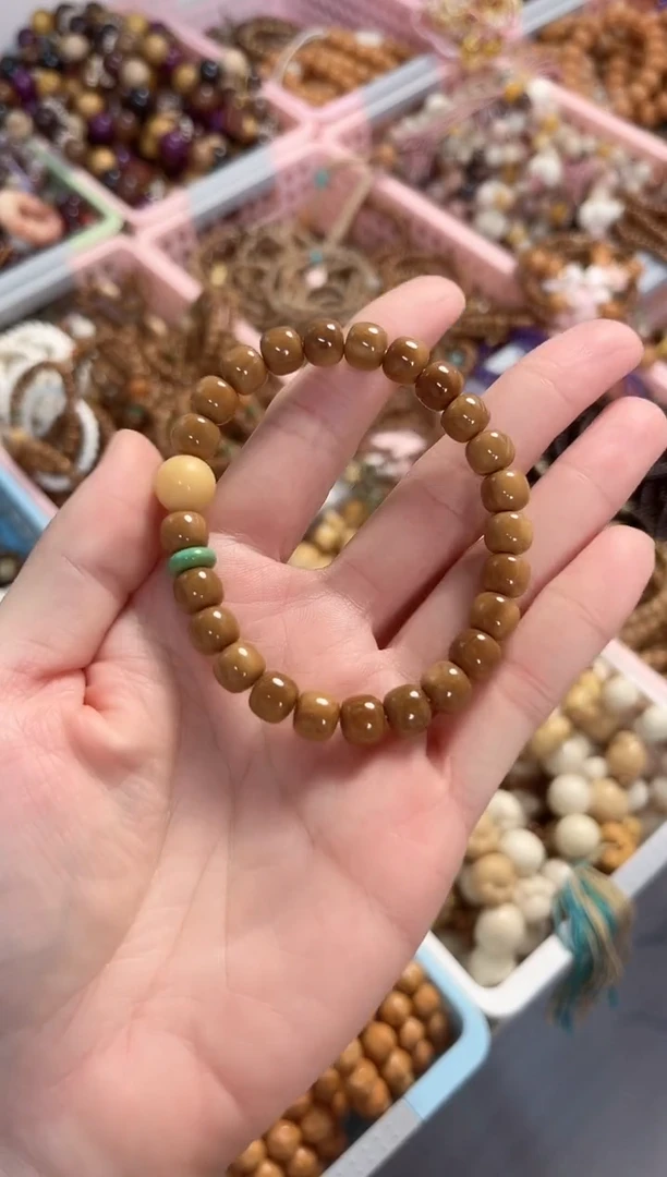 石英质玉（黄龙玉）未镶嵌手串库克老型7*8mm搭配黄龙玉多样性发货