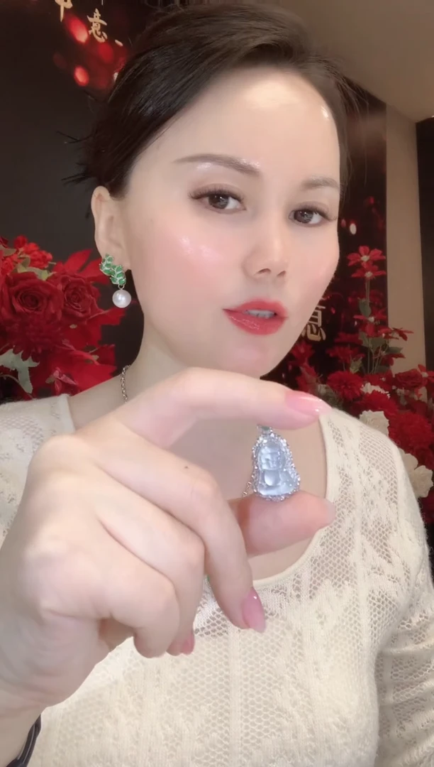吊坠(不含链)18K金镶嵌翡翠A66
