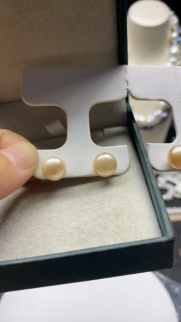 颈饰未镶嵌淡水珍珠多人耳饰