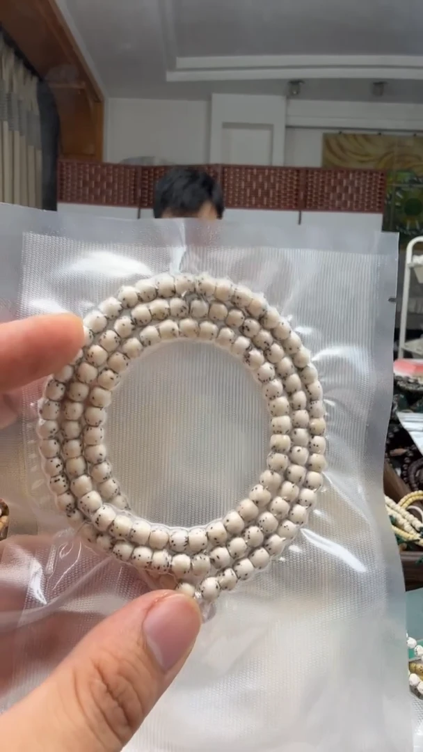 手串星月菩提七*6*5鼓珠直切骨瓷白编号003