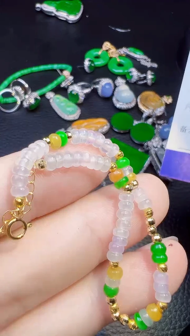 18K金镶嵌手链翡翠咦****细翡翠